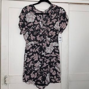 NWT, floral dress/shorts, split back, grey/pink
